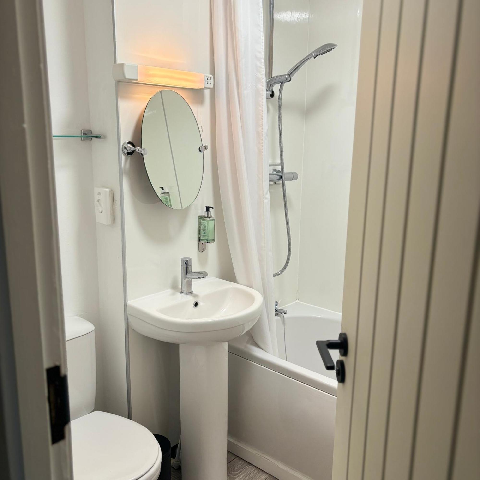 Lomond Hills Hotel & Health Club 프로치 외부 사진